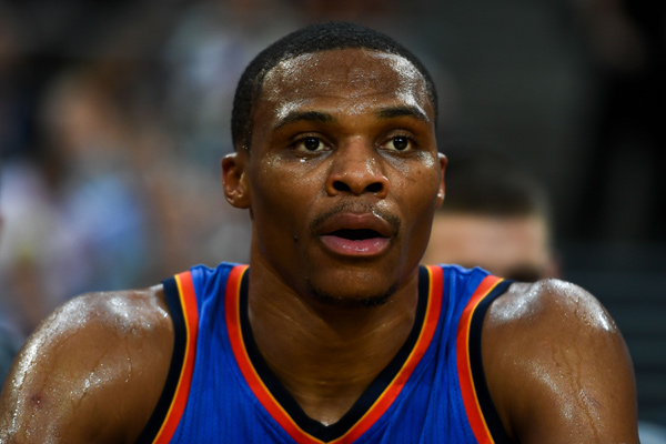 杯和辛吉斯 杯和辛吉斯