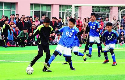 错峰上场 错峰上场